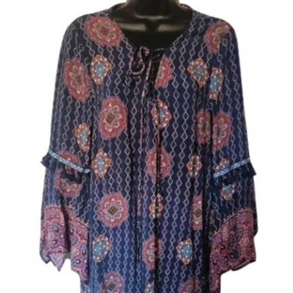 Umgee Dresses & Skirts - Umgee Bohemian Floral Dress Navy Large
